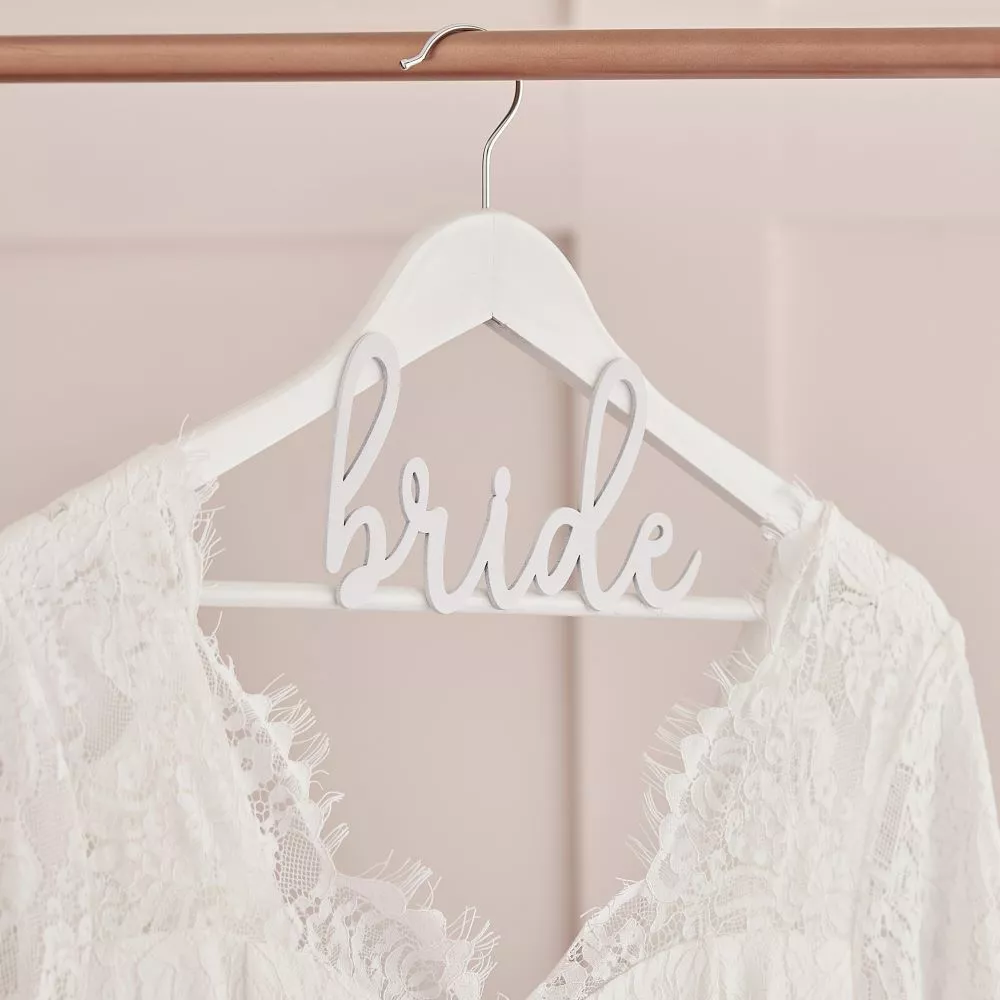 Appendiabiti da sposa in legno bianco