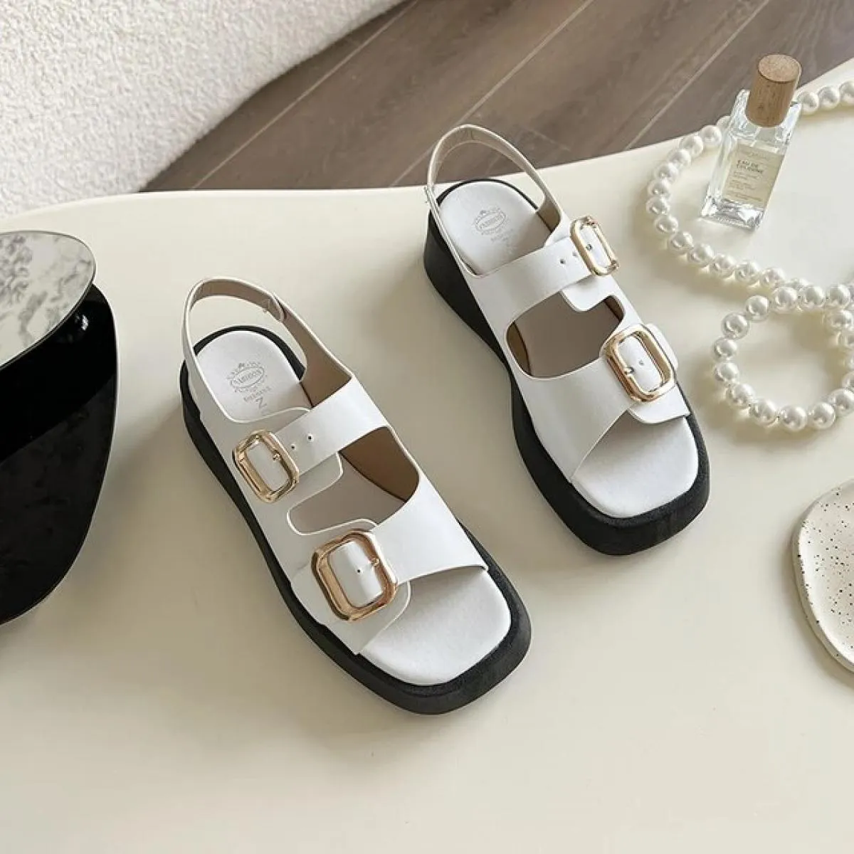 Bkqu 2022 nuove donne sandali in vera pelle donna scarpe con fibbia moda festa quotidiana calzature femminili scarpe con plateau