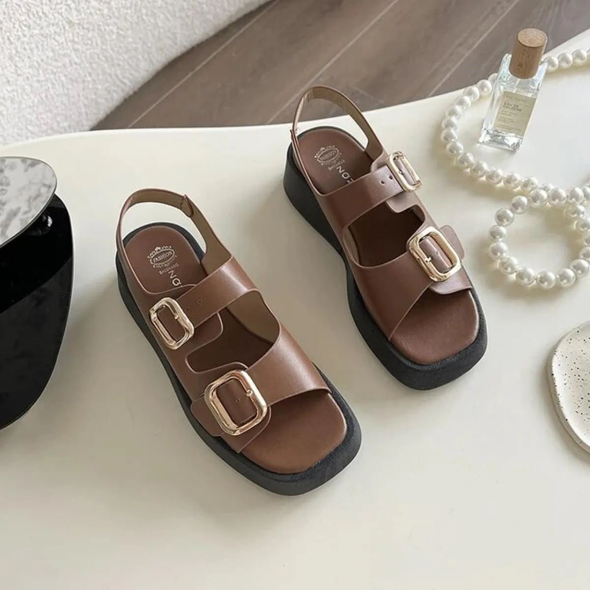 Bkqu 2022 nuove donne sandali in vera pelle donna scarpe con fibbia moda festa quotidiana calzature femminili scarpe con plateau