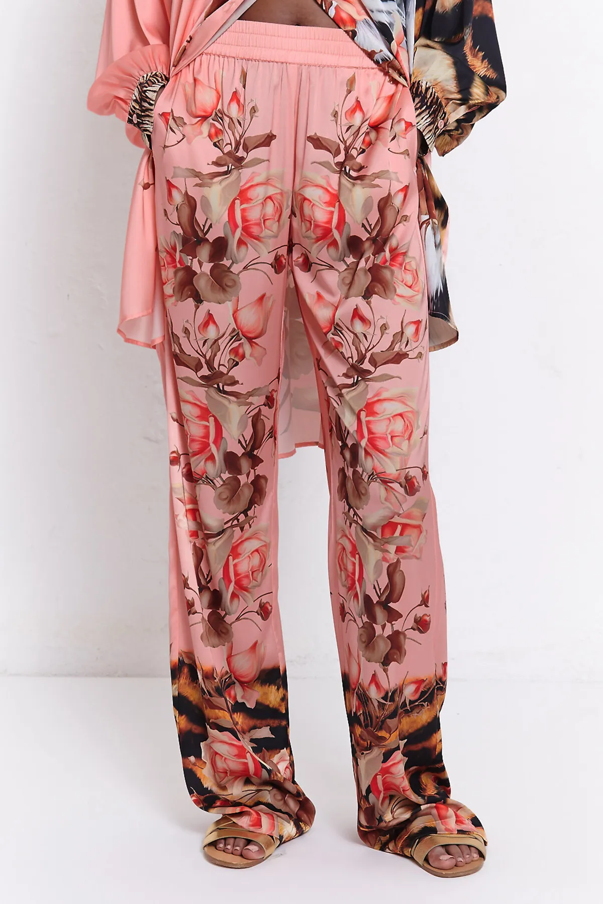 BLUGIRL Pantaloni in satin stampato