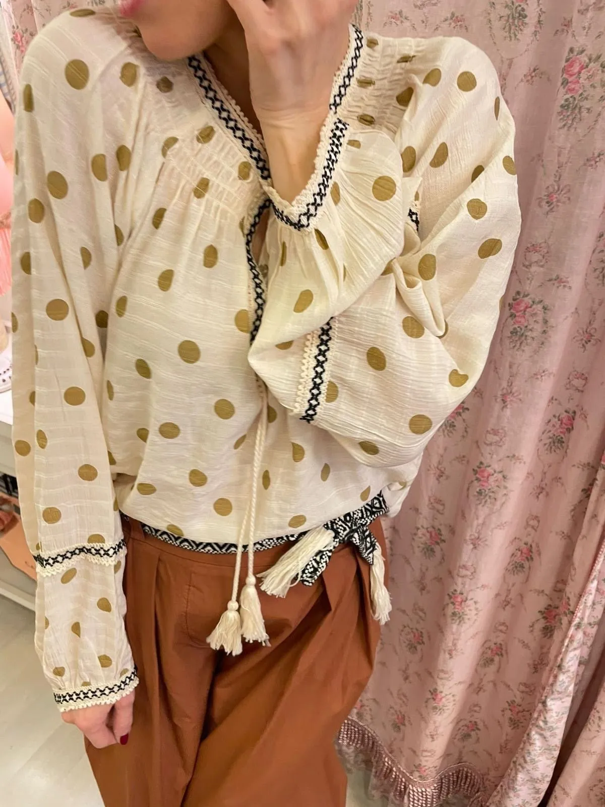 Blusa Eloise Caramel