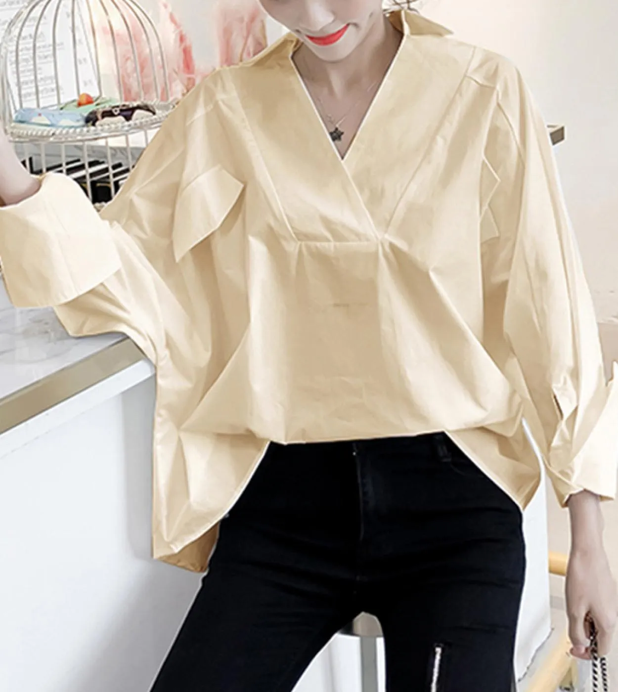 Camicie larghe in cotone elegante vintage da donna Camicetta bianca con scollo a V tinta unita Camicetta a maniche lunghe con bo