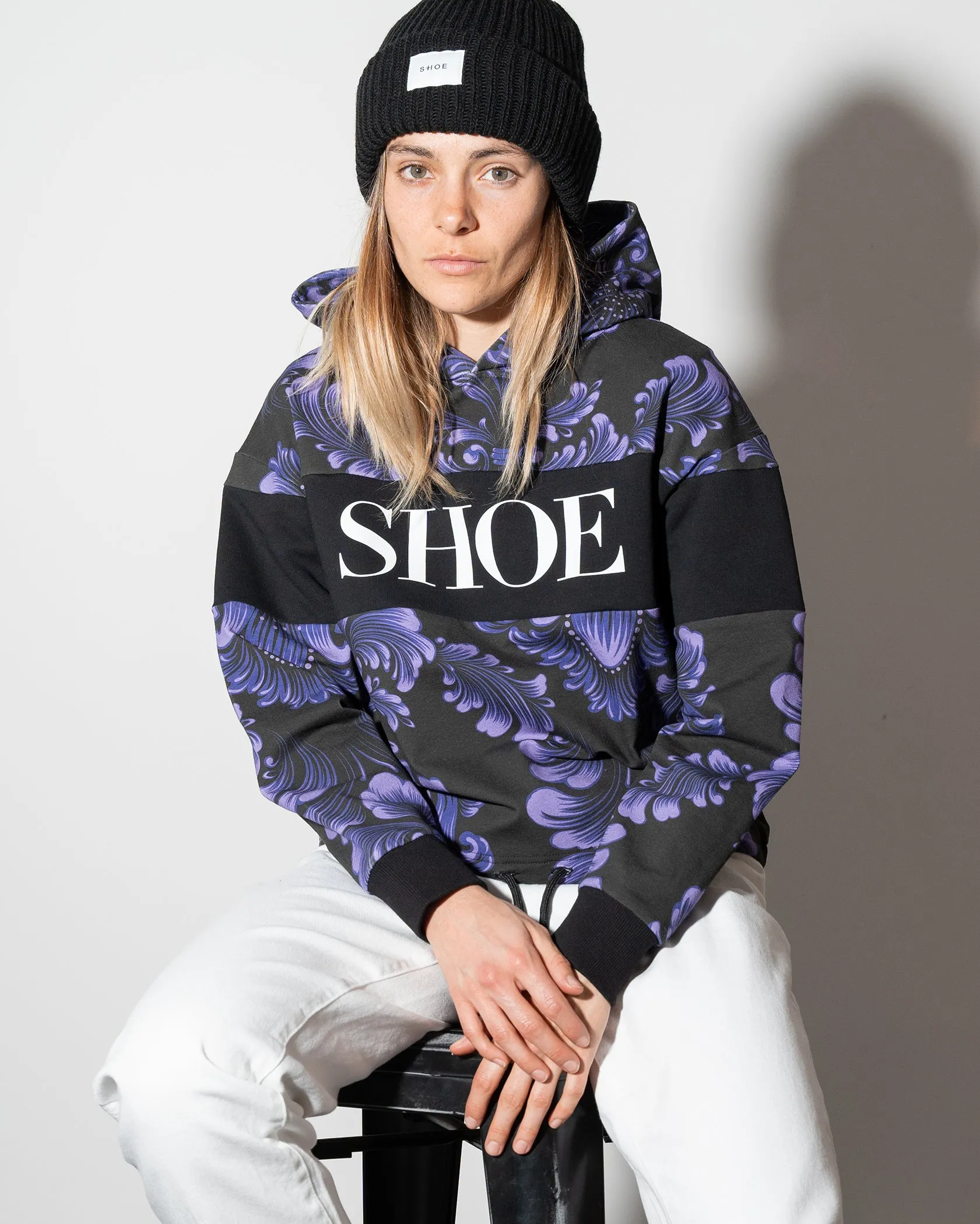 CANDY2421 HOODED SWEATSHIRT