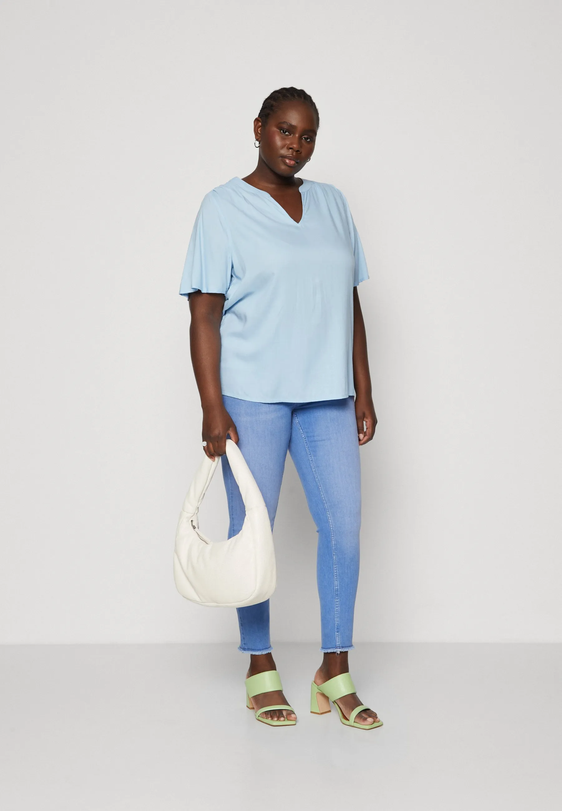 CARSIDNEY LIFE V NECK - Camicetta