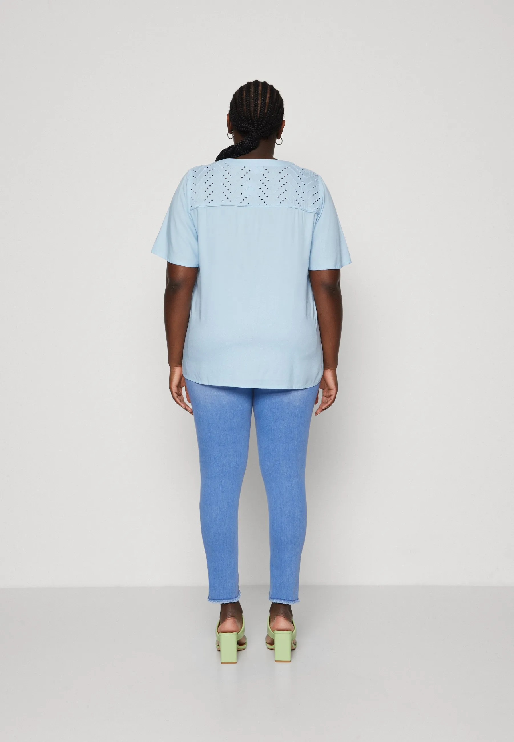 CARSIDNEY LIFE V NECK - Camicetta
