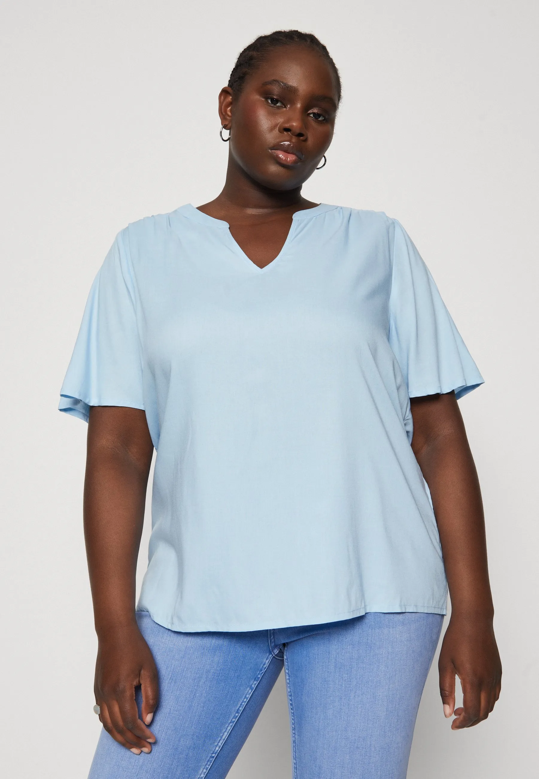 CARSIDNEY LIFE V NECK - Camicetta