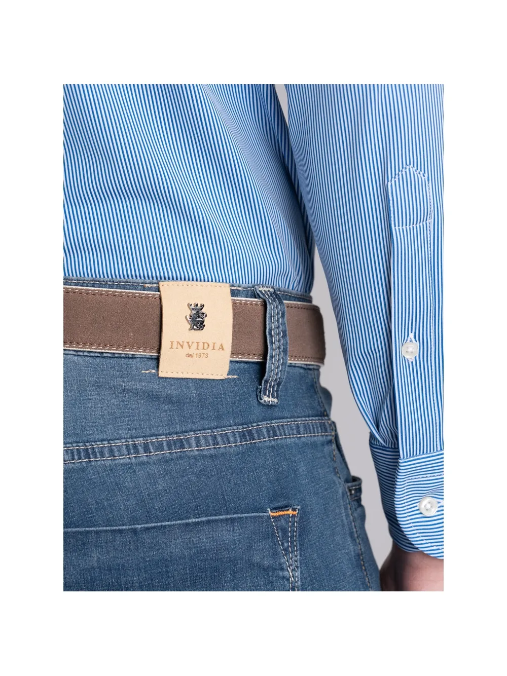 Jeans uomo cinque tasche in denim light