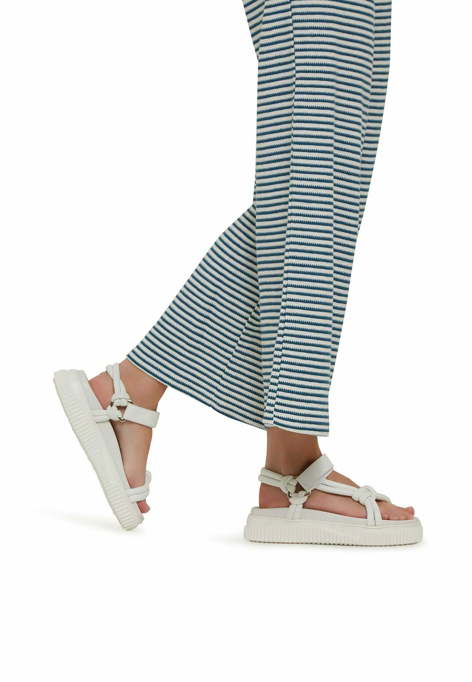 LISA  - Sandali con plateau