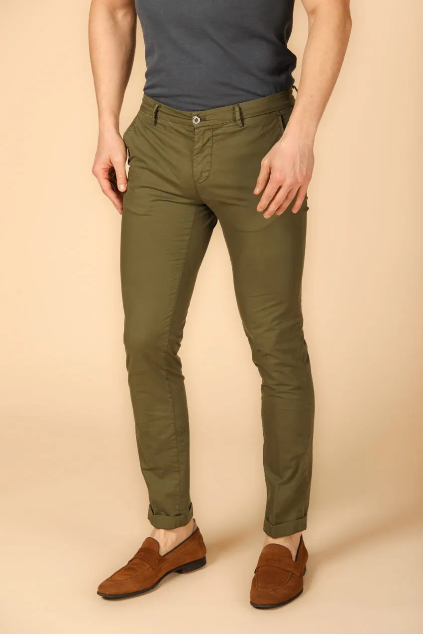 Milano Style pantalon chino homme en gabardine stretch extra slim ①