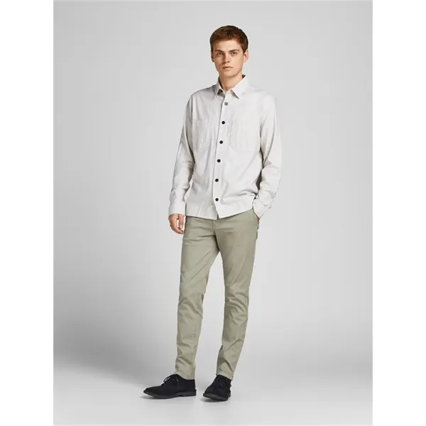 Pantalone uomo gamba stretta