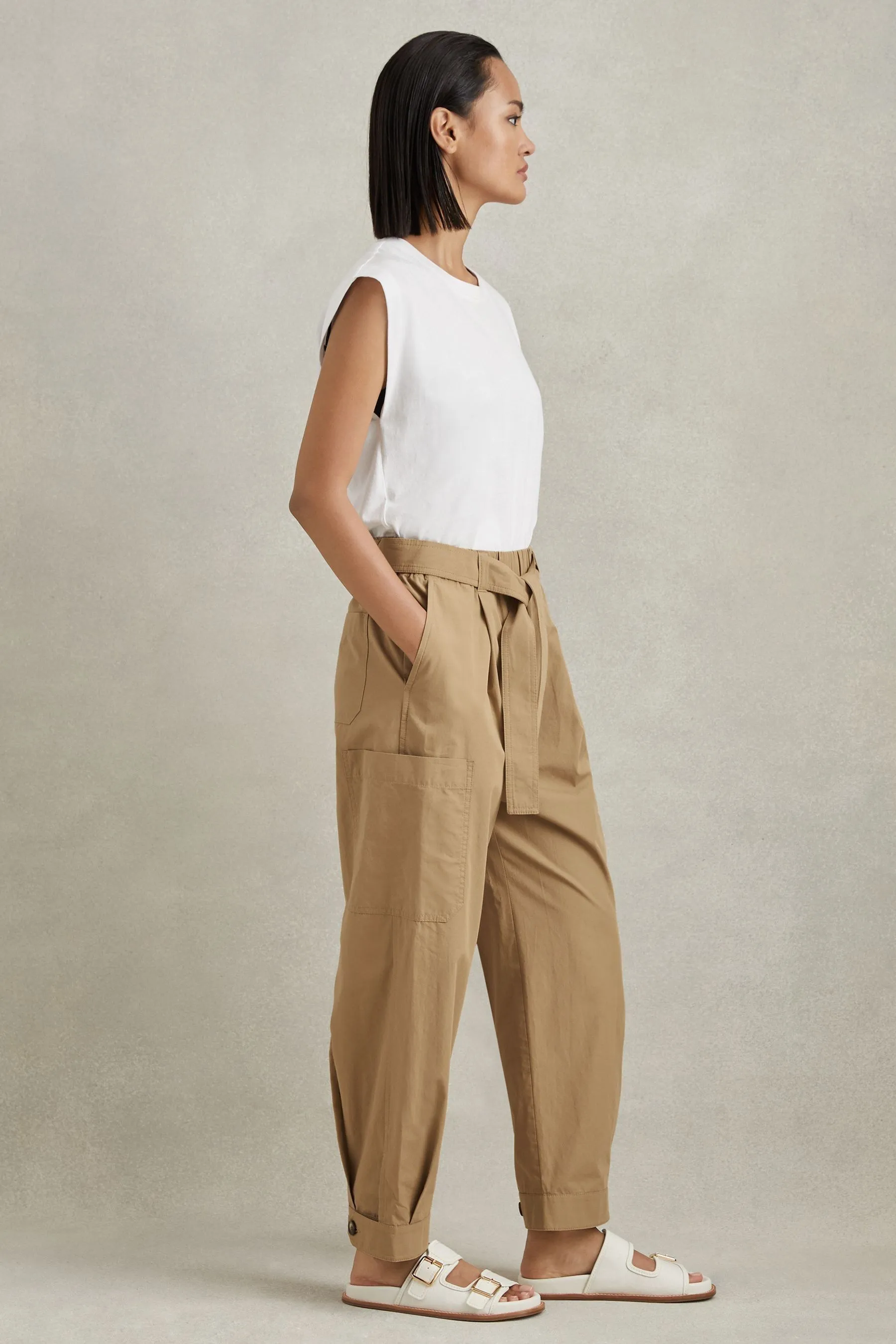 Reiss - Delia - Pantaloni paracadutista in cotone stretti in fondo    