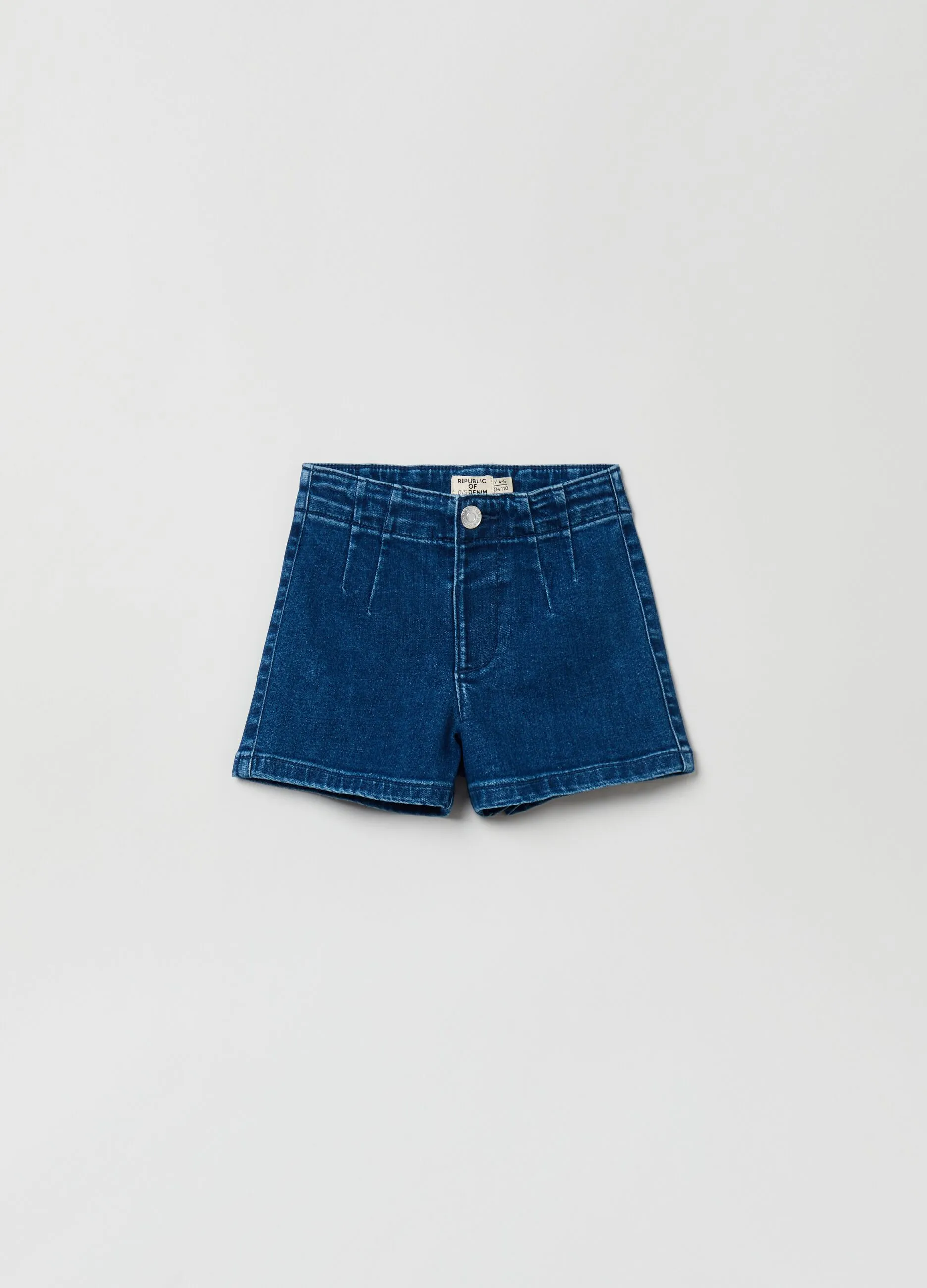Shorts in denim con pinces