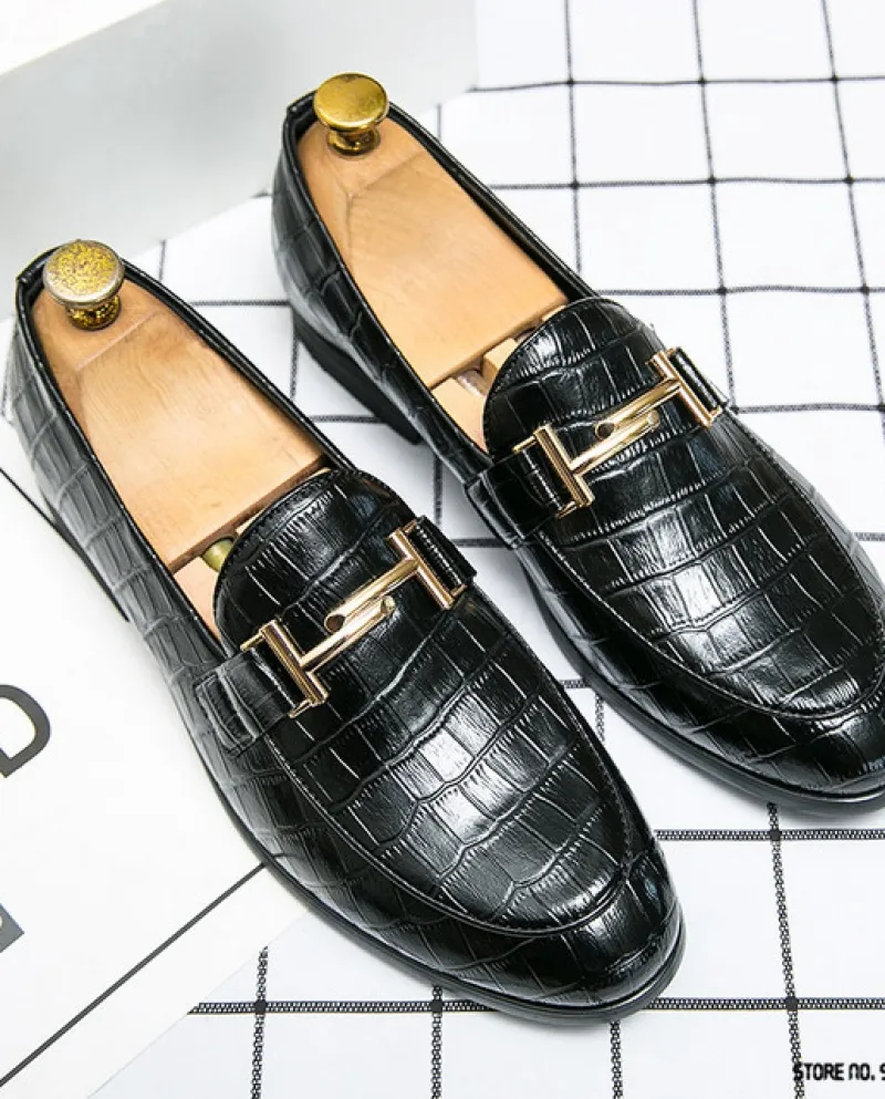 Stilista di lusso Coccodrillo Goffrato In Pelle Verniciata Appartamenti Scarpe Per Gli Uomini Nuovo Casual Vestito Convenzionale
