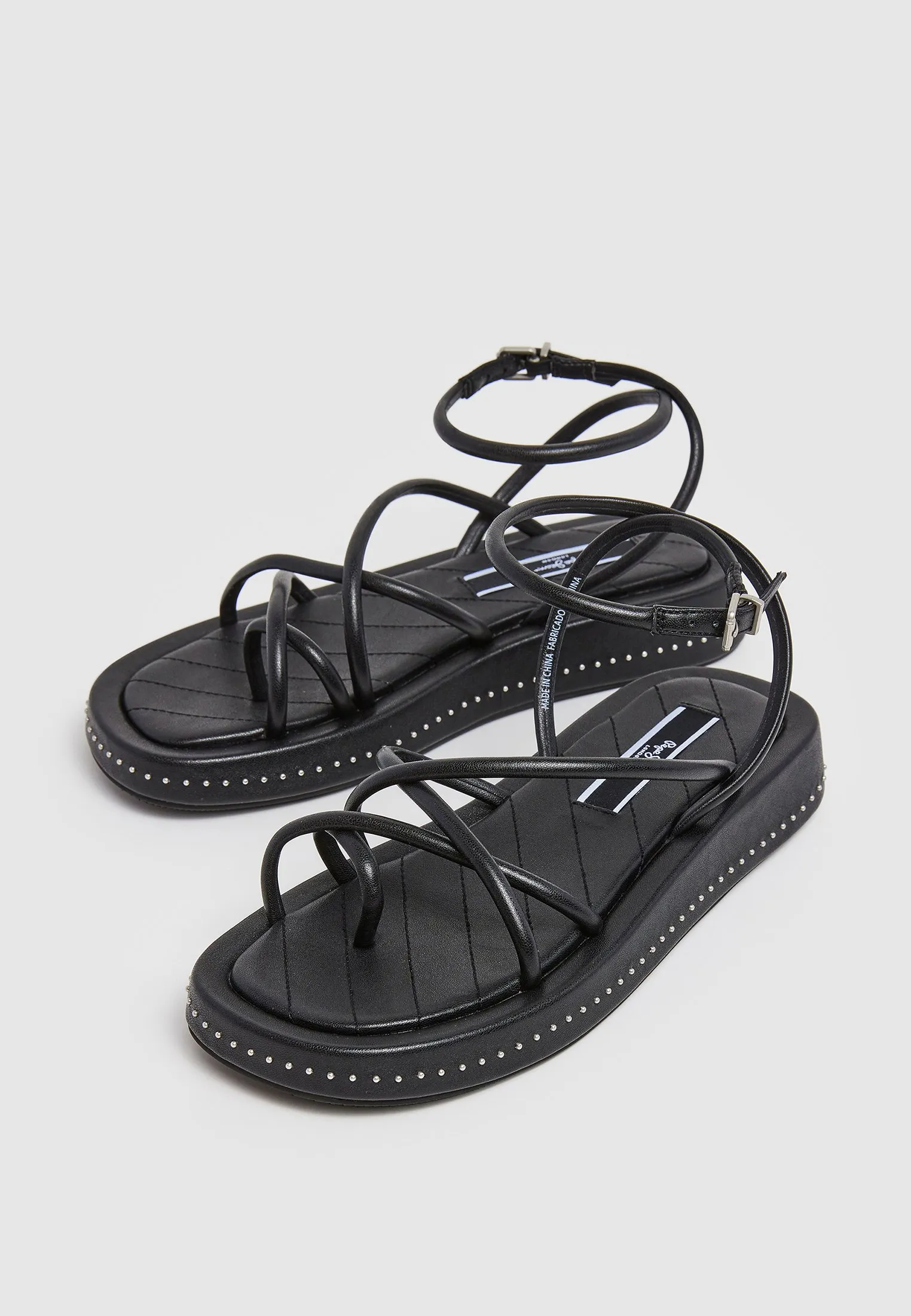 SUMMER STUDS - Sandali con plateau
