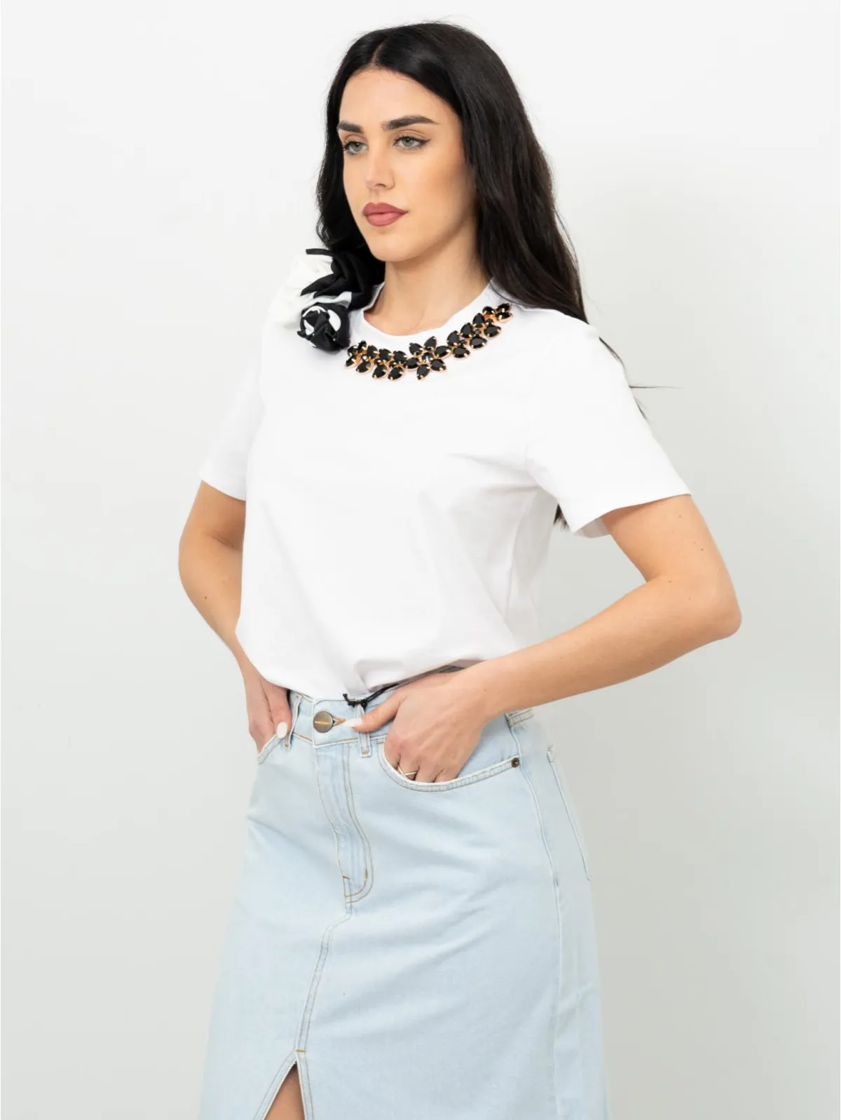 T-shirt da donna di colore bianco