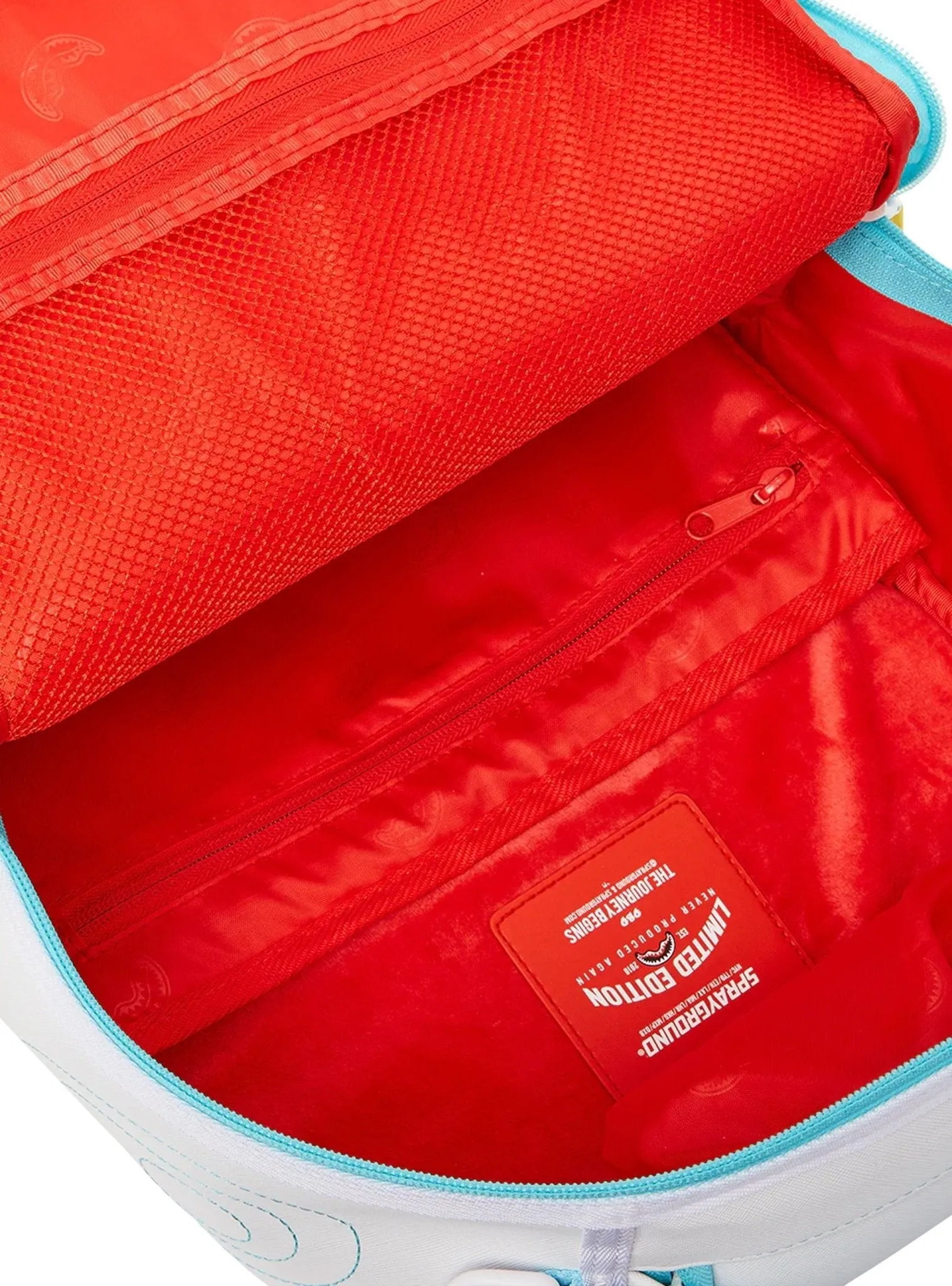 Zaino Sprayground CLOUDY WITH A CHANCE OF SHARK